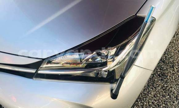 Acheter Occasion Voiture Toyota Vitz Gris à Lusaka, Zambie Acheter Occasion Voiture Toyota Vitz Gris à Lusaka, Zambie