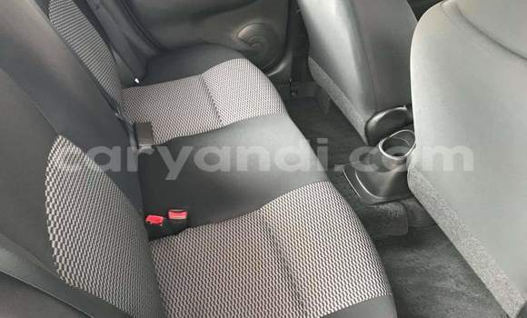 Acheter Occasion Voiture Nissan March Gris à Livingstone, Zambie Acheter Occasion Voiture Nissan March Gris à Livingstone, Zambie