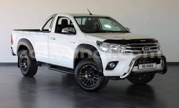 Tenga Tsaru Toyota Hilux Chena Mota in Livingstone in Zambia Tenga Tsaru Toyota Hilux Chena Mota in Livingstone in Zambia