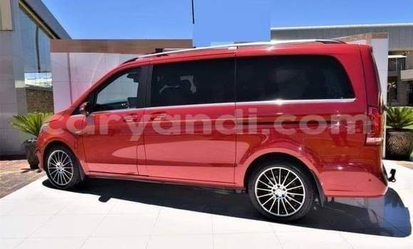 Buy Used Mercedes‒Benz V-klasse Red Car in Livingstone in Zambia Buy Used Mercedes‒Benz V-klasse Red Car in Livingstone in Zambia