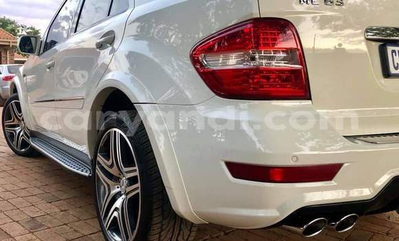 Tenga Tsaru Mercedes‒Benz M-klasse AMG Chena Mota in Lusaka in Zambia Tenga Tsaru Mercedes‒Benz M-klasse AMG Chena Mota in Lusaka in Zambia