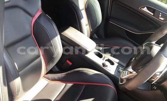 Acheter Occasion Voiture Mercedes‒Benz A-klasse AMG Blanc à Lusaka, Zambie Acheter Occasion Voiture Mercedes‒Benz A-klasse AMG Blanc à Lusaka, Zambie