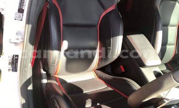 Acheter Occasion Voiture Mercedes‒Benz A-klasse AMG Blanc à Lusaka, Zambie Acheter Occasion Voiture Mercedes‒Benz A-klasse AMG Blanc à Lusaka, Zambie