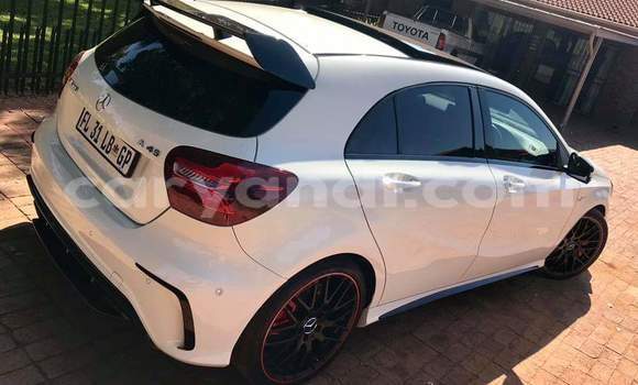 Acheter Occasion Voiture Mercedes‒Benz A-klasse AMG Blanc à Lusaka, Zambie Acheter Occasion Voiture Mercedes‒Benz A-klasse AMG Blanc à Lusaka, Zambie