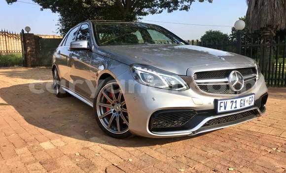Buy Used Mercedes‒Benz E-klasse AMG Silver Car in Livingstone in Zambia Buy Used Mercedes‒Benz E-klasse AMG Silver Car in Livingstone in Zambia