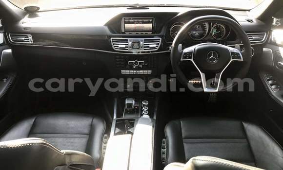 Buy Used Mercedes‒Benz E-klasse AMG Silver Car in Livingstone in Zambia Buy Used Mercedes‒Benz E-klasse AMG Silver Car in Livingstone in Zambia