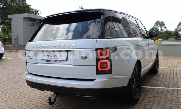Buy Used Land Rover Range Rover White Car in Livingstone in Zambia Buy Used Land Rover Range Rover White Car in Livingstone in Zambia