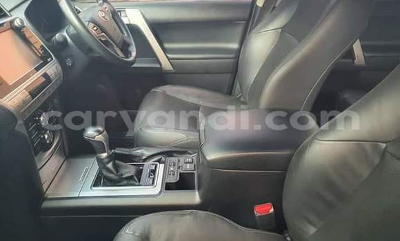 Acheter Occasion Voiture Toyota Prado Noir à Lusaka, Zambie Acheter Occasion Voiture Toyota Prado Noir à Lusaka, Zambie