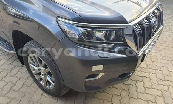 Acheter Occasion Voiture Toyota Prado Noir à Lusaka, Zambie Acheter Occasion Voiture Toyota Prado Noir à Lusaka, Zambie