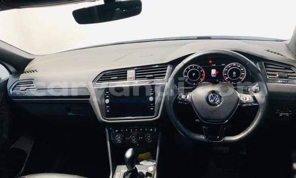 Buy Used Volkswagen Tiguan White Car in Livingstone in Zambia Buy Used Volkswagen Tiguan White Car in Livingstone in Zambia