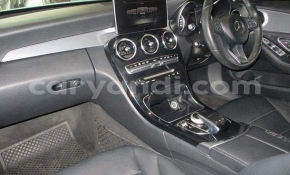 Acheter Occasion Voiture Mercedes‒Benz B-klasse Blanc à Lusaka, Zambie Acheter Occasion Voiture Mercedes‒Benz B-klasse Blanc à Lusaka, Zambie