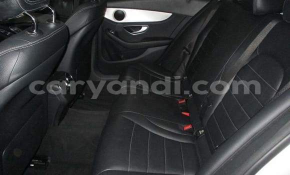 Acheter Occasion Voiture Mercedes‒Benz B-klasse Blanc à Lusaka, Zambie Acheter Occasion Voiture Mercedes‒Benz B-klasse Blanc à Lusaka, Zambie