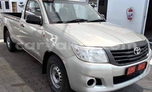 Buy Used Toyota Hilux Silver Car in Livingstone in Zambia Buy Used Toyota Hilux Silver Car in Livingstone in Zambia