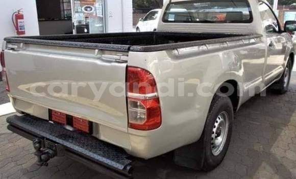 Buy Used Toyota Hilux Silver Car in Livingstone in Zambia Buy Used Toyota Hilux Silver Car in Livingstone in Zambia