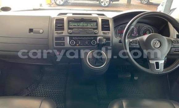 Buy Used Volkswagen Caravelle White Car in Livingstone in Zambia Buy Used Volkswagen Caravelle White Car in Livingstone in Zambia