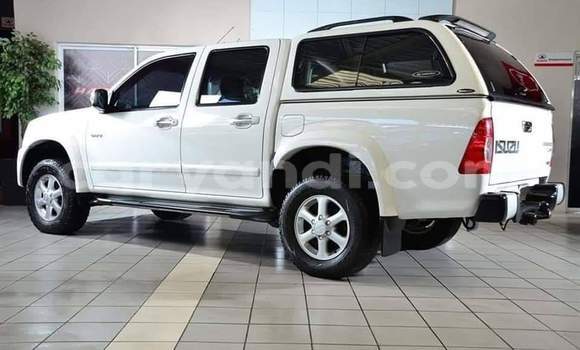 Buy Used Isuzu KB White Car in Lusaka in Zambia Buy Used Isuzu KB White Car in Lusaka in Zambia