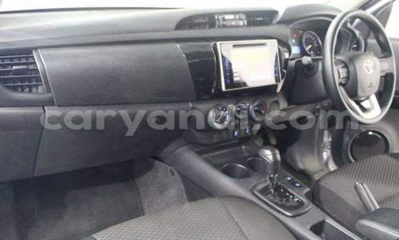 Nunua Ilio tumika Toyota Hilux Fedha Gari ndani ya Lusaka nchini Zambia Nunua Ilio tumika Toyota Hilux Fedha Gari ndani ya Lusaka nchini Zambia