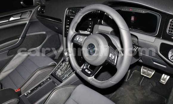 Acheter Occasion Voiture Volkswagen Golf R Rouge à Lusaka, Zambie Acheter Occasion Voiture Volkswagen Golf R Rouge à Lusaka, Zambie