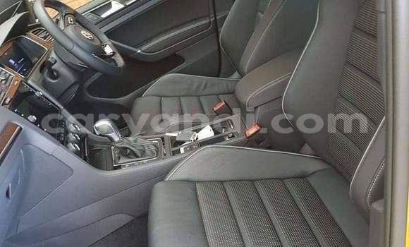 Tenga Tsaru Volkswagen Golf R Zvimwe Mota in Livingstone in Zambia Tenga Tsaru Volkswagen Golf R Zvimwe Mota in Livingstone in Zambia