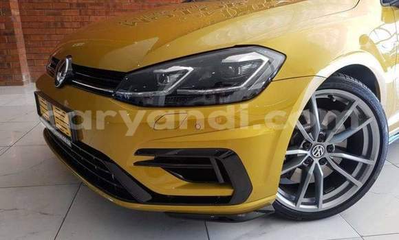 Tenga Tsaru Volkswagen Golf R Zvimwe Mota in Livingstone in Zambia Tenga Tsaru Volkswagen Golf R Zvimwe Mota in Livingstone in Zambia