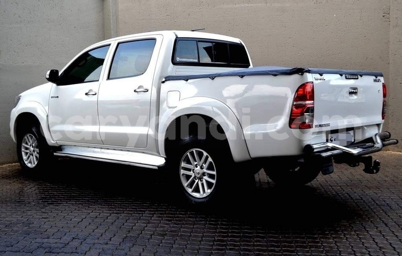 Big with watermark toyota hilux zambia livingstone 11996