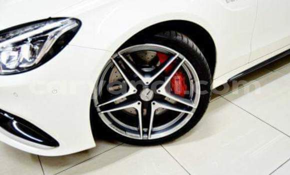Buy Used Mercedes‒Benz C-klasse AMG White Car in Lusaka in Zambia Buy Used Mercedes‒Benz C-klasse AMG White Car in Lusaka in Zambia