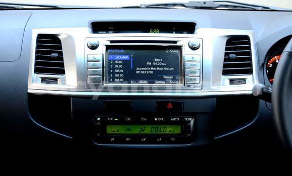 Buy Used Toyota Hilux White Car in Lusaka in Zambia Buy Used Toyota Hilux White Car in Lusaka in Zambia