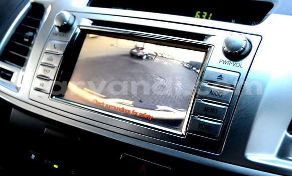 Buy Used Toyota Hilux White Car in Lusaka in Zambia Buy Used Toyota Hilux White Car in Lusaka in Zambia