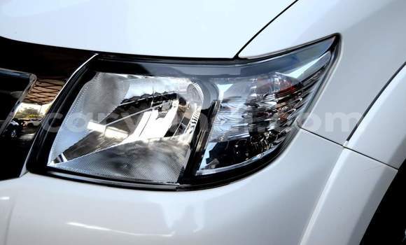 Buy Used Toyota Hilux White Car in Lusaka in Zambia Buy Used Toyota Hilux White Car in Lusaka in Zambia