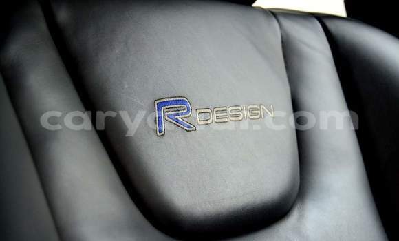 Acheter Occasion Voiture Volvo S60 Blanc à Livingstone, Zambie Acheter Occasion Voiture Volvo S60 Blanc à Livingstone, Zambie