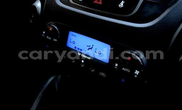 Acheter Occasion Voiture Hyundai ix35 Bleu à Livingstone, Zambie Acheter Occasion Voiture Hyundai ix35 Bleu à Livingstone, Zambie