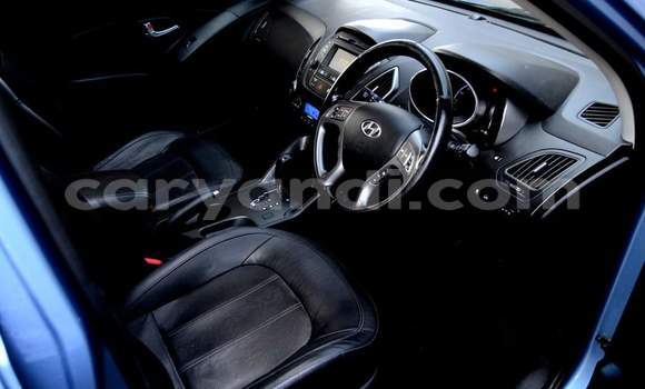 Acheter Occasion Voiture Hyundai ix35 Bleu à Livingstone, Zambie Acheter Occasion Voiture Hyundai ix35 Bleu à Livingstone, Zambie