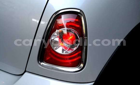 Acheter Occasion Voiture MINI Cooper Gris à Livingstone, Zambie Acheter Occasion Voiture MINI Cooper Gris à Livingstone, Zambie