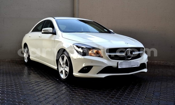 Tenga Tsaru Mercedes‒Benz CLA-klasse Chena Mota in Lusaka in Zambia Tenga Tsaru Mercedes‒Benz CLA-klasse Chena Mota in Lusaka in Zambia
