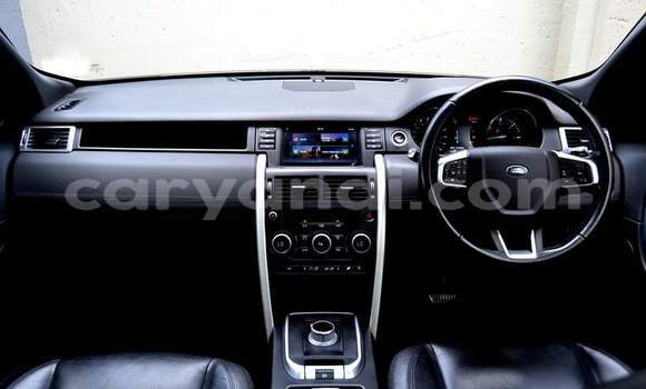 Acheter Occasion Voiture Land Rover Discovery Sport Blanc à Livingstone, Zambie Acheter Occasion Voiture Land Rover Discovery Sport Blanc à Livingstone, Zambie