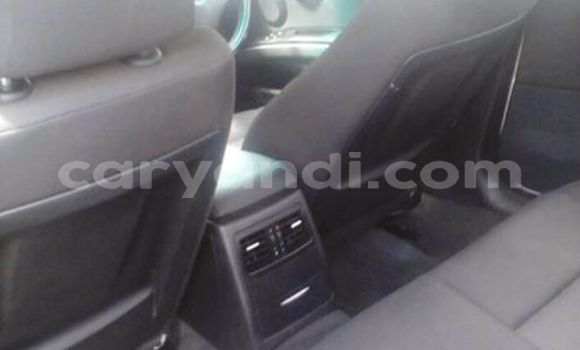 Nunua Ilio tumika BMW 3–Series Nyeupe Gari ndani ya Lusaka nchini Zambia Nunua Ilio tumika BMW 3–Series Nyeupe Gari ndani ya Lusaka nchini Zambia