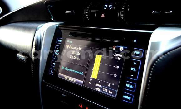 Acheter Occasion Voiture Toyota Fortuner Marron à Livingstone, Zambie Acheter Occasion Voiture Toyota Fortuner Marron à Livingstone, Zambie