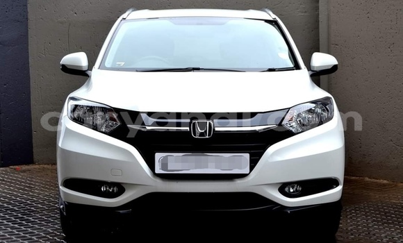 Acheter Occasion Voiture Honda HR–V Blanc à Lusaka, Zambie Acheter Occasion Voiture Honda HR–V Blanc à Lusaka, Zambie