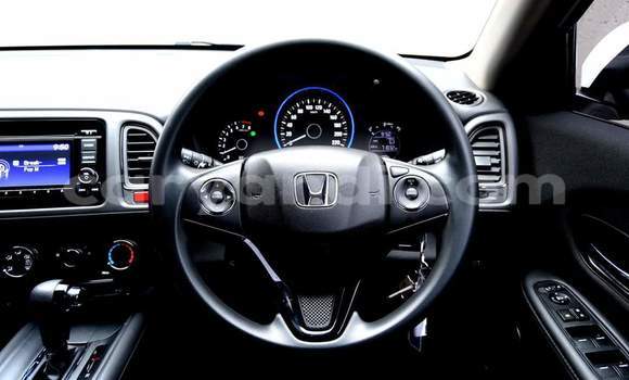 Acheter Occasion Voiture Honda HR–V Blanc à Lusaka, Zambie Acheter Occasion Voiture Honda HR–V Blanc à Lusaka, Zambie