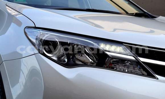Buy Used Toyota RAV4 White Car in Lusaka in Zambia Buy Used Toyota RAV4 White Car in Lusaka in Zambia