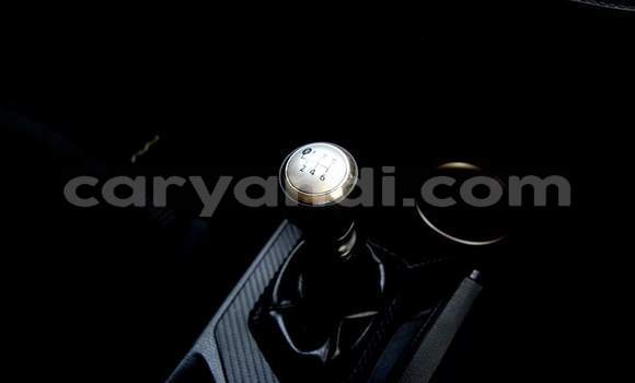 Buy Used Toyota RAV4 White Car in Lusaka in Zambia Buy Used Toyota RAV4 White Car in Lusaka in Zambia