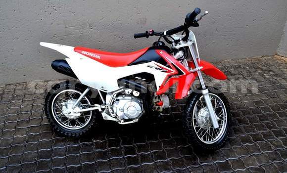 Tenga Tsaru Honda CRF Tsvuku Bike in Livingstone in Zambia Tenga Tsaru Honda CRF Tsvuku Bike in Livingstone in Zambia