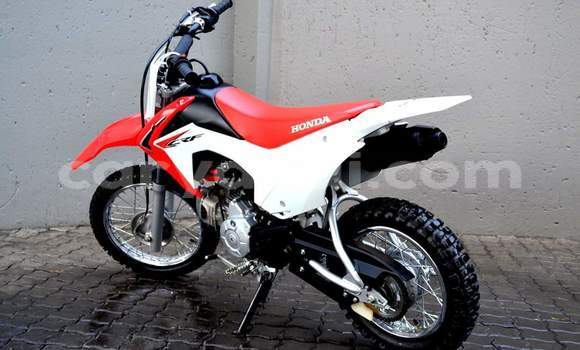 Tenga Tsaru Honda CRF Tsvuku Bike in Livingstone in Zambia Tenga Tsaru Honda CRF Tsvuku Bike in Livingstone in Zambia