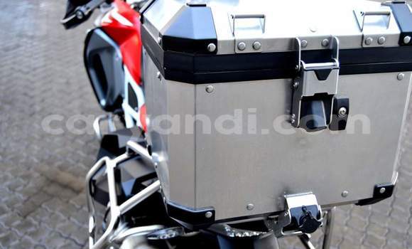 Acheter Occasion Moto BMW GS Rouge à Livingstone, Zambie Acheter Occasion Moto BMW GS Rouge à Livingstone, Zambie