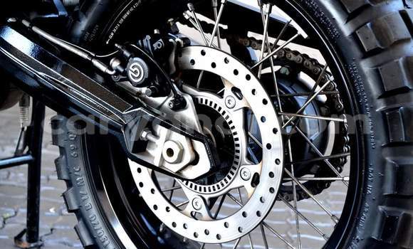 Acheter Occasion Moto BMW GS Rouge à Livingstone, Zambie Acheter Occasion Moto BMW GS Rouge à Livingstone, Zambie