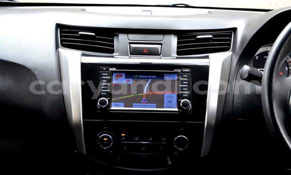 Acheter Occasion Voiture Nissan Navara Blanc à Livingstone, Zambie Acheter Occasion Voiture Nissan Navara Blanc à Livingstone, Zambie