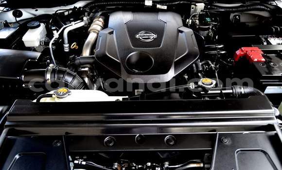 Acheter Occasion Voiture Nissan Navara Blanc à Livingstone, Zambie Acheter Occasion Voiture Nissan Navara Blanc à Livingstone, Zambie