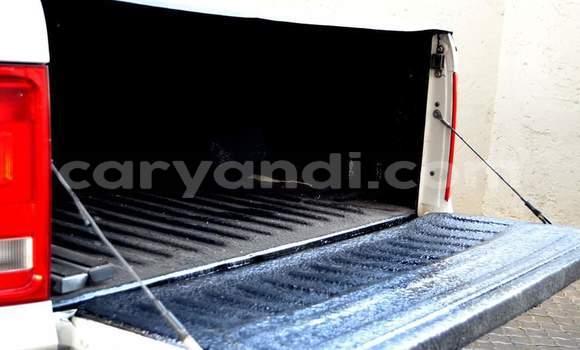 Acheter Occasion Voiture Volkswagen Amarok Blanc à Lusaka, Zambie Acheter Occasion Voiture Volkswagen Amarok Blanc à Lusaka, Zambie