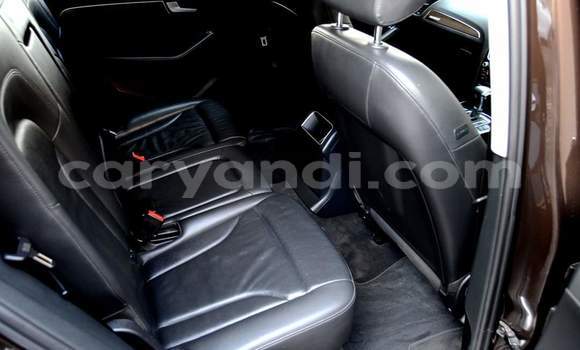 Acheter Occasion Voiture Audi Q5 Marron à Livingstone, Zambie Acheter Occasion Voiture Audi Q5 Marron à Livingstone, Zambie