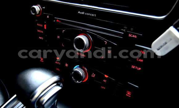 Acheter Occasion Voiture Audi Q5 Marron à Livingstone, Zambie Acheter Occasion Voiture Audi Q5 Marron à Livingstone, Zambie